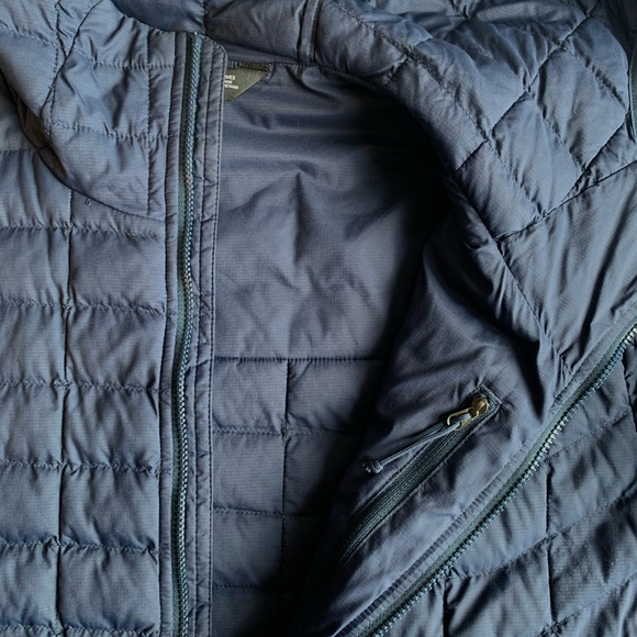 THE NORTH FACE Termoball Puffer Jacket - Picture 3 of 8